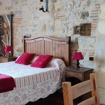D'hotes L'escuelle Des Chevaliers Bed & Breakfast 3*